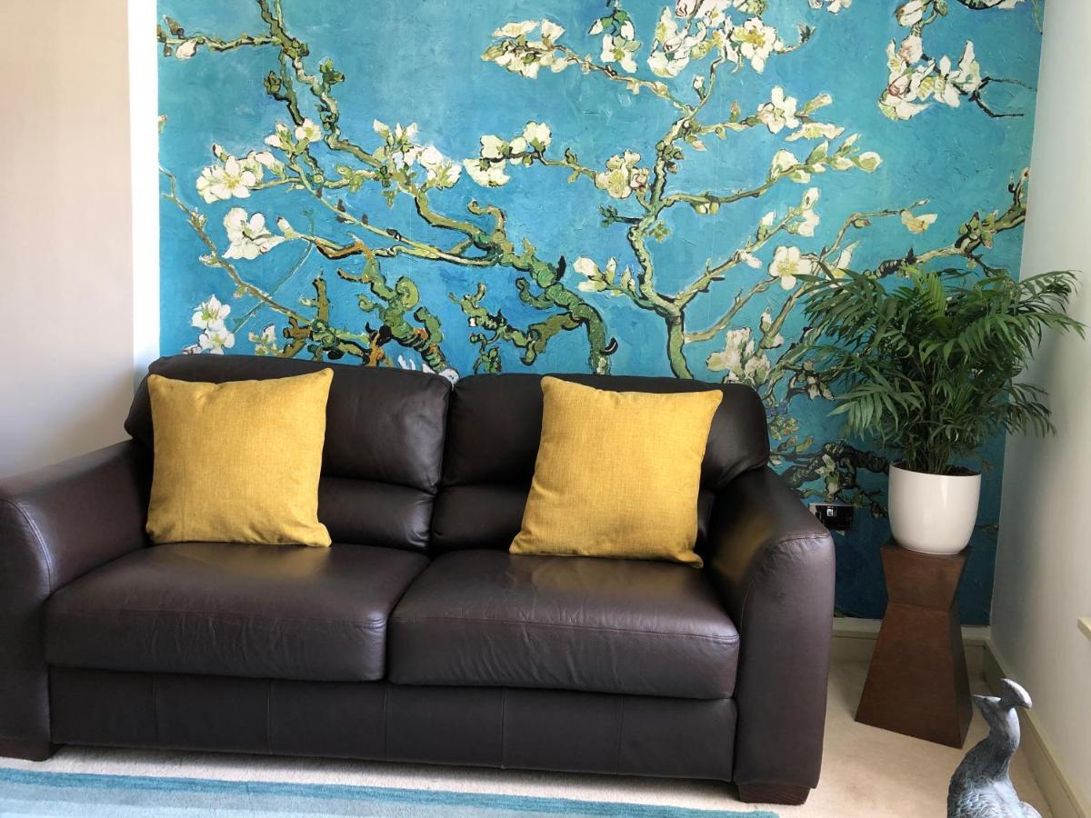 Stylish, Spacious 1 Bedroomed Maisonette In Otley. 奥特利 外观 照片